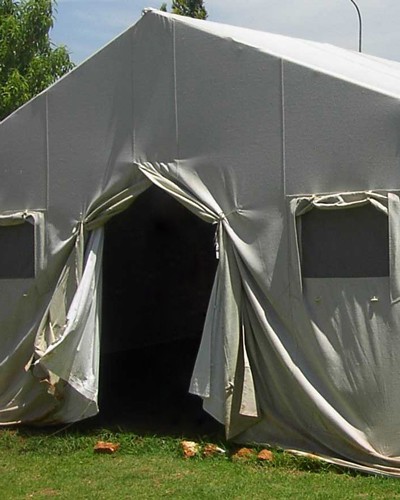 Изготавливаем солдатские палатки в Саянске вместимостью <strong>до 70 человек</strong>